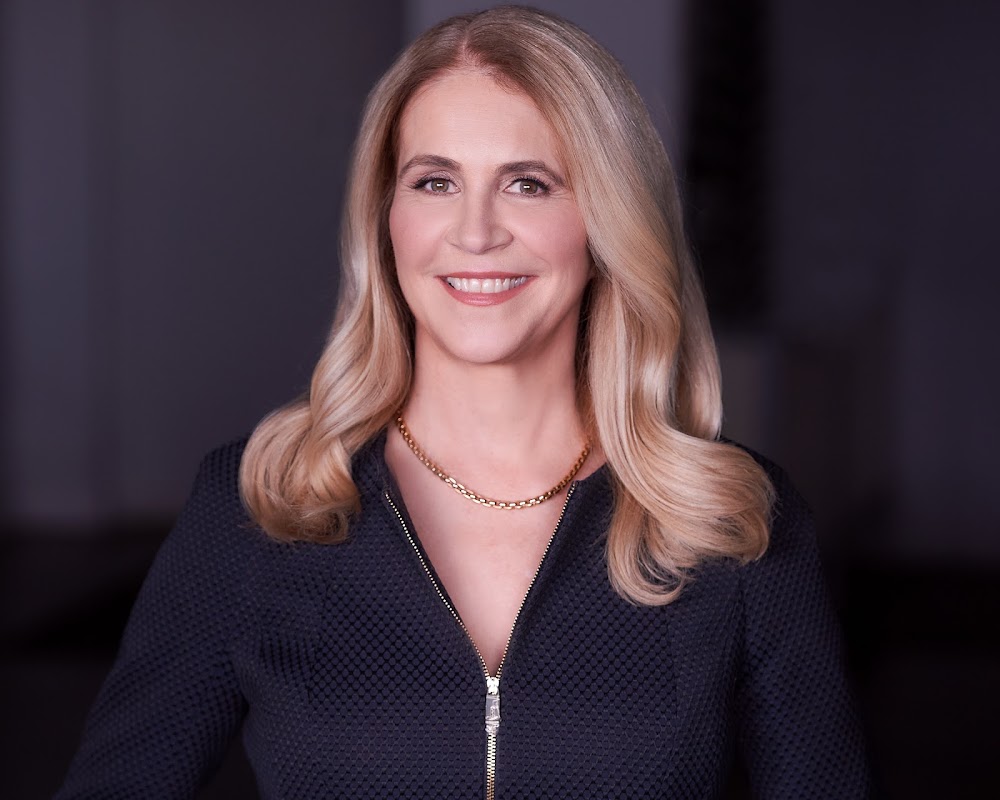 Nicole Zarry, Zarry Real Estate