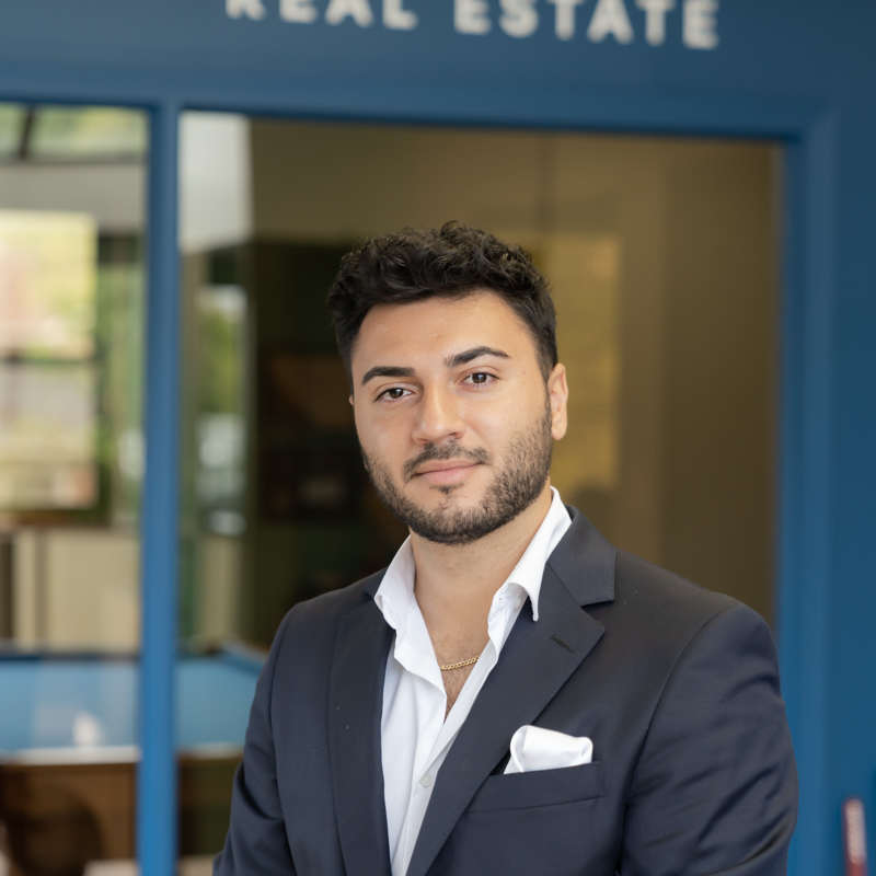 Yannick Levy Real Estate